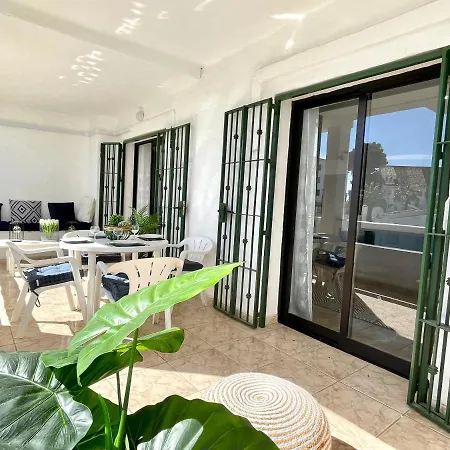 Appartement Riviera By The 2 Bedroom