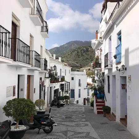 Riviera By The 2 Bedroom Sitio de Calahonda